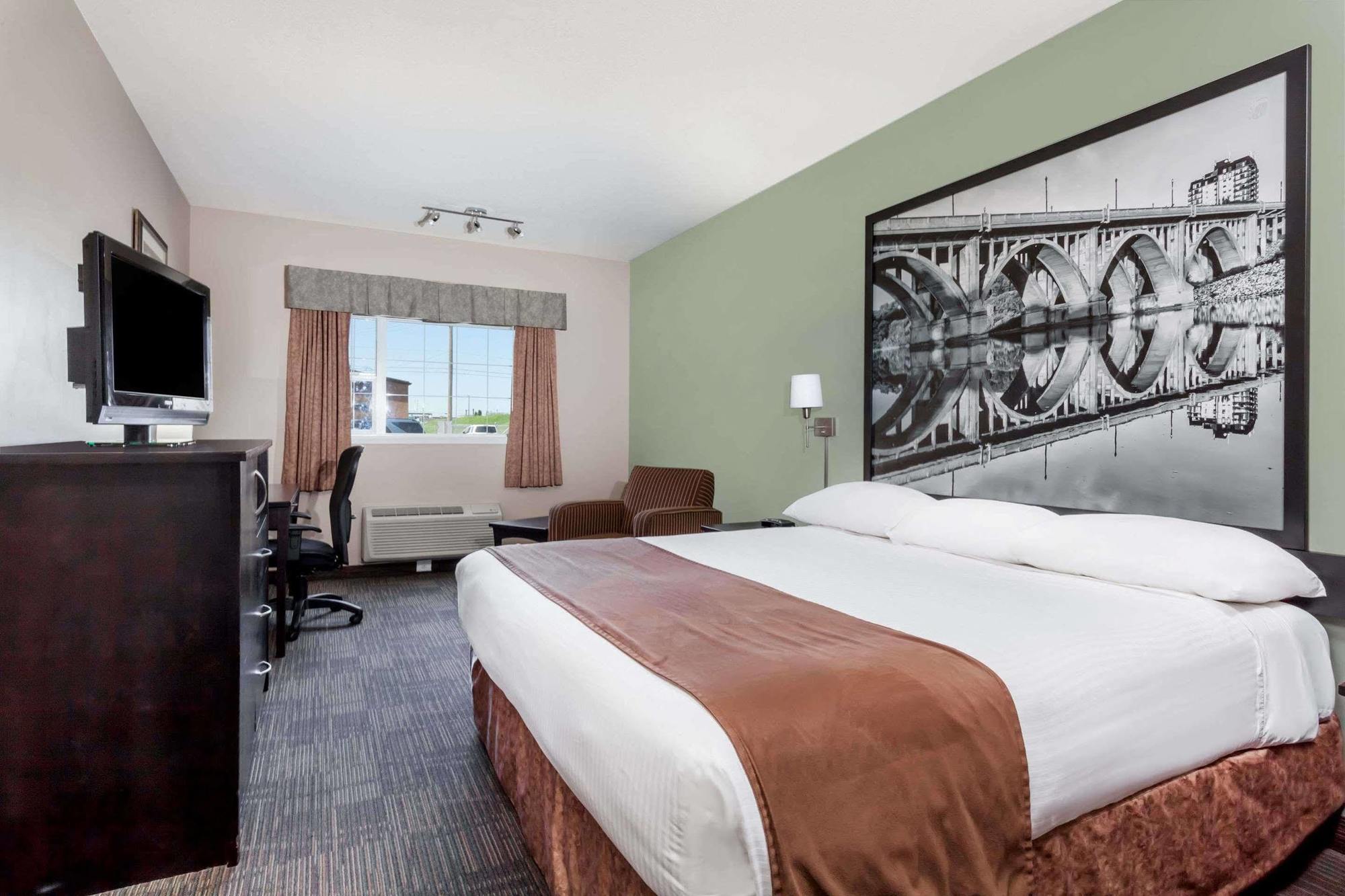 Готель Super 8 By Wyndham Saskatoon Near Saskatoon Airport Екстер'єр фото